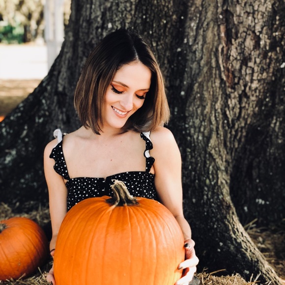 Meet your Posher, Alexis - Picture 1 of 1